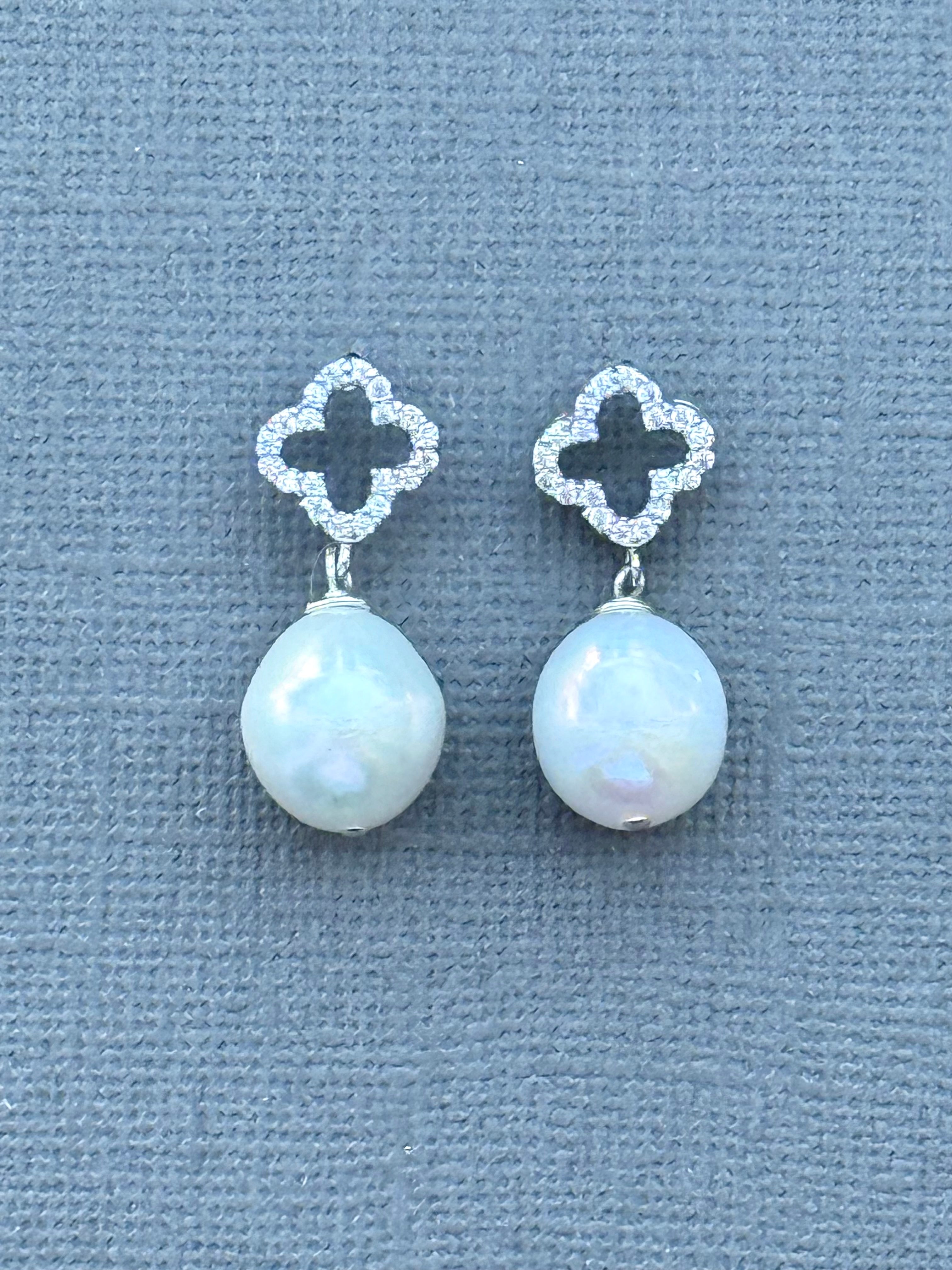 Silver Clover Pavé Earrings with Pearl Drop