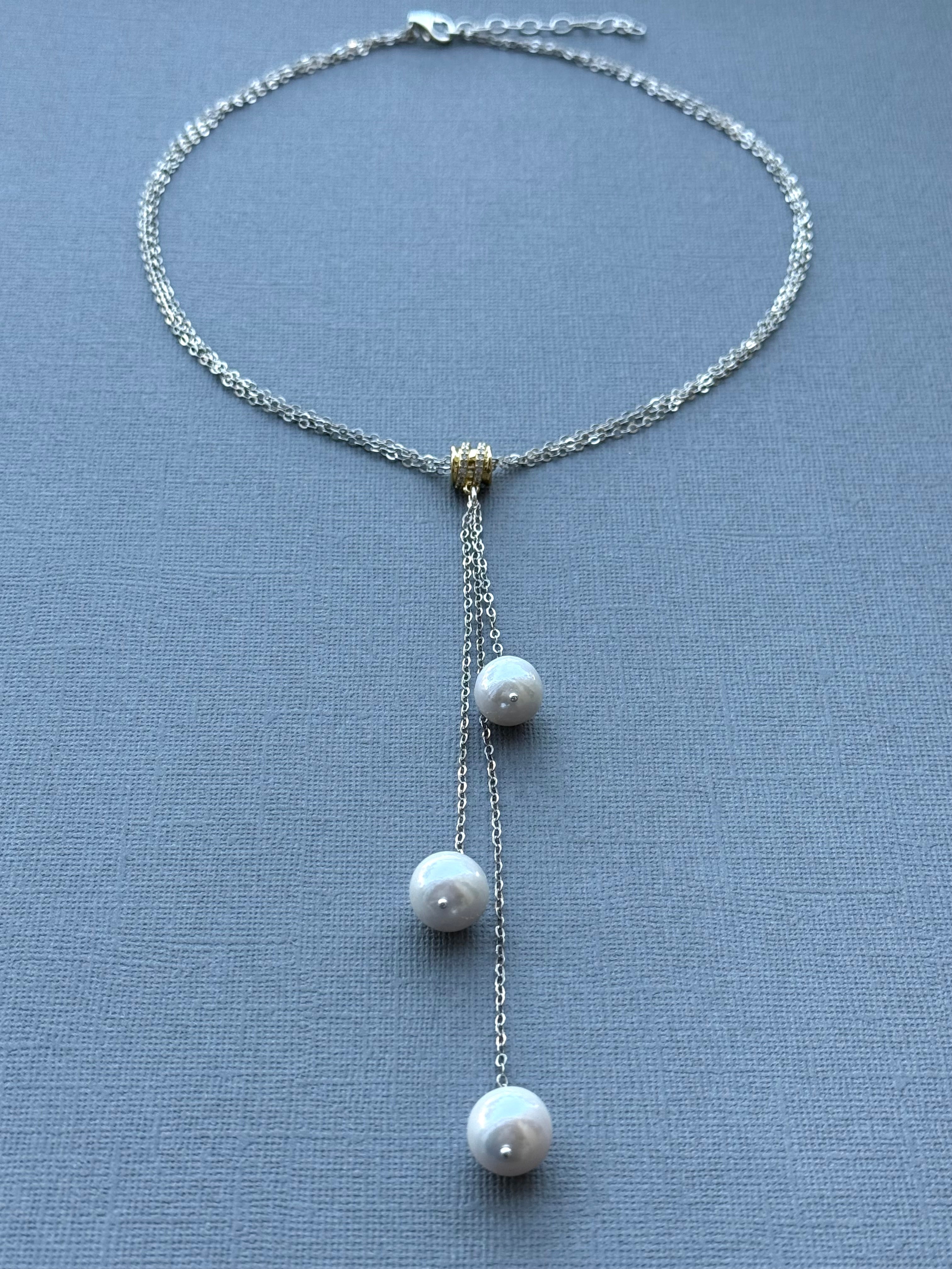 Three Akoya Pearls Necklace